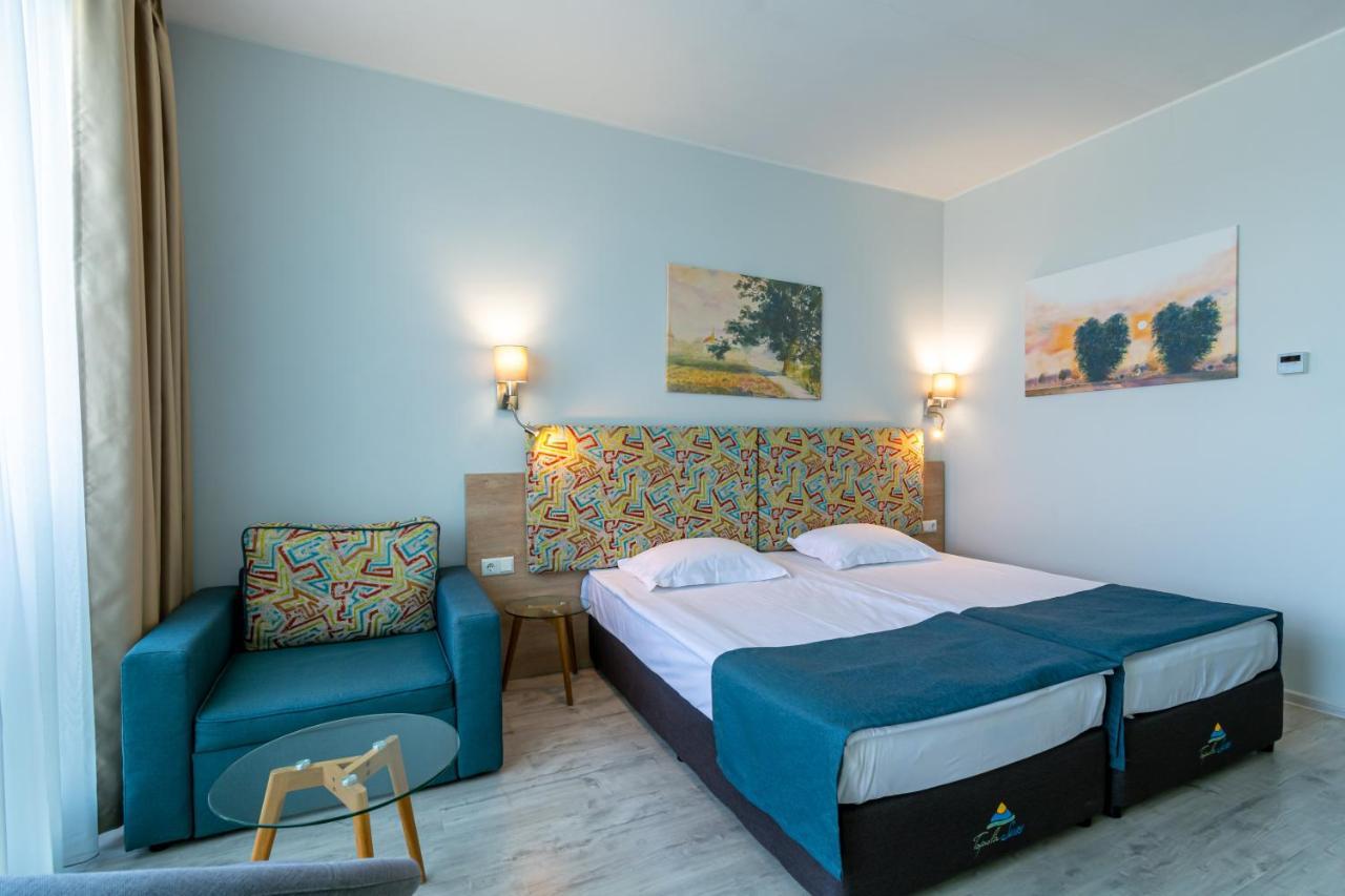 Topola Skies Resort & Aquapark Kavarna Eksteriør bilde